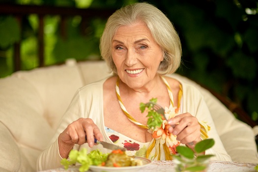 8 Healthy Lifestyle Habits for Seniors to Adopt